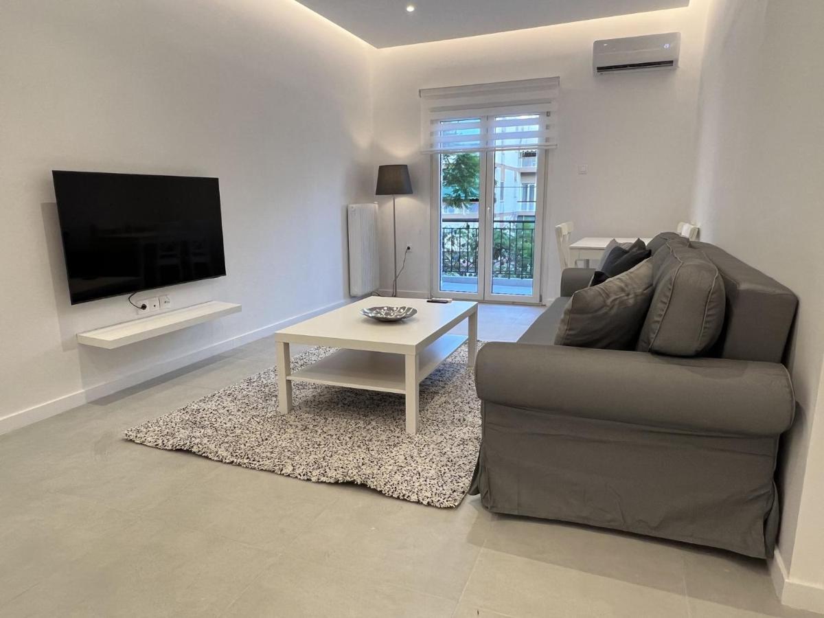 Comfy Apartment In Nea Smirni أثينا المظهر الخارجي الصورة
